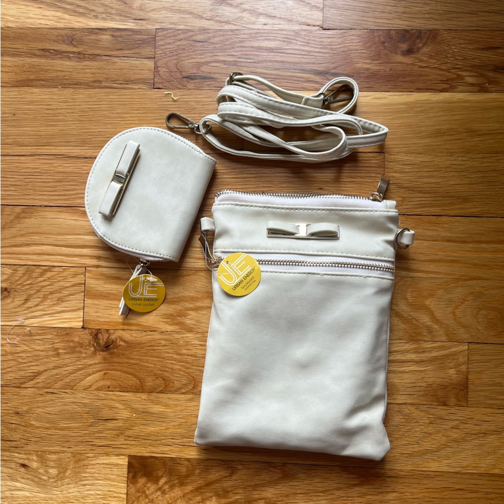 Urban Energy Boulevard Crossbody Purse with Coin Purse